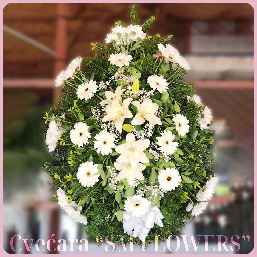 beli ljiljani beli gerberi i bele hrizanteme suza venac za groblje