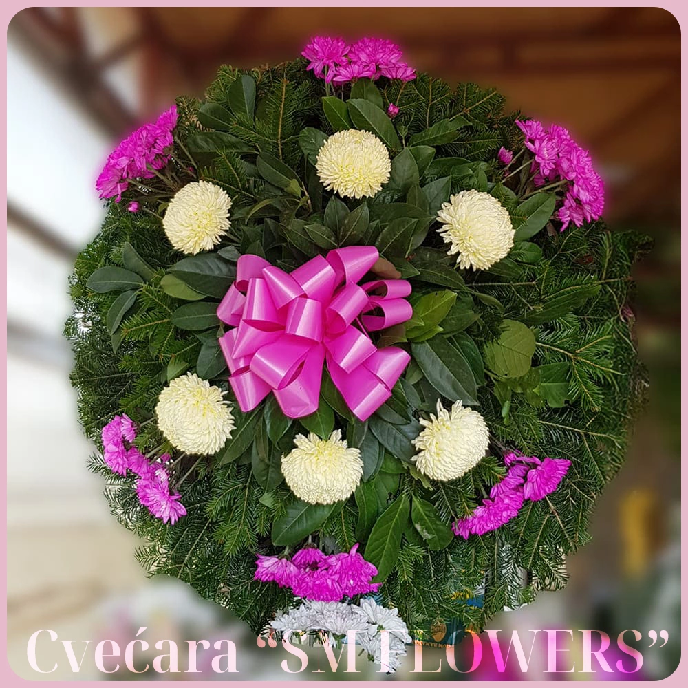 beli orijental roze hrizanteme venac za groblje