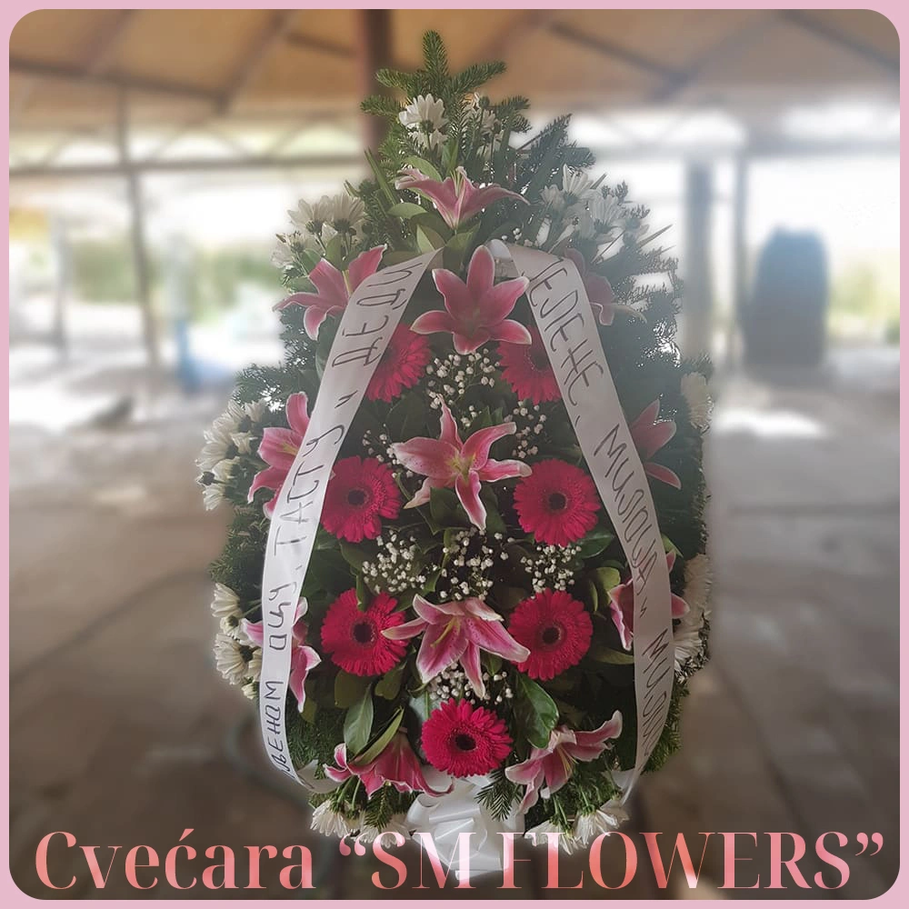roze ljiljani ciklama gerberi bele hrizanteme venac za groblje