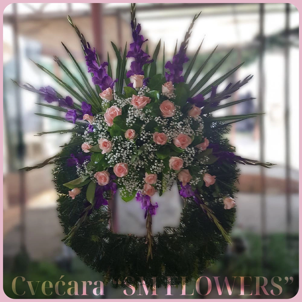 roze ruze ljubicaste gladiole gipsofila venac za groblje